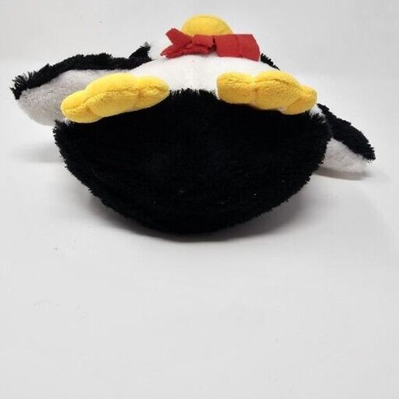 Gaylord Hotel  Ice Show PENGUIN 2015 Red Scarf Plush Stuffed Animal - Picture 8 of 13